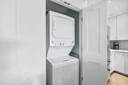Topsl Summit Condo! Pools/Beach. Ocean View!