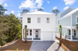 Dune Allen/30A! Access to Pool, walk to Beach/Stinky's!