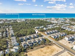 Quiet Street. 0.6 miles from beach. Private Pool/Grill/Bikes.