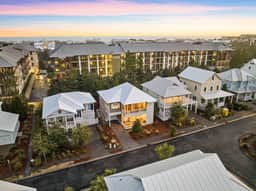 Blue Mountain 30A! Golf Cart and Bikes! Pool Access