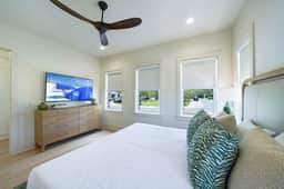 New Luxury 30A Beach Home + Pool + Golf Cart + Bikes - Image 4
