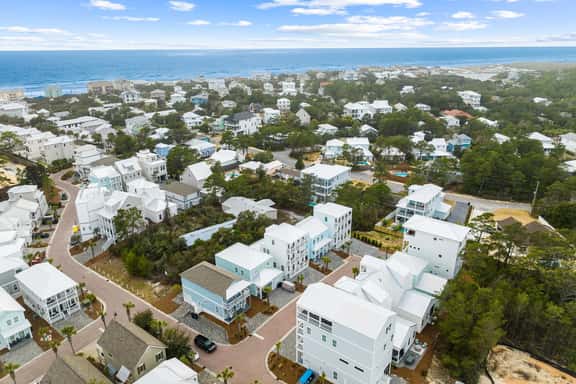 Dune Allen/30A! Walk to Beach/Coffee/Dinner! Bikes! - Image 1