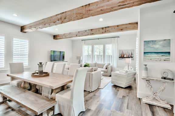 Private Pool/Free Bikes. 1st Floor Master. Walk to Beach! - Image 1