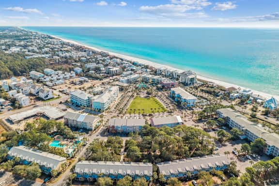 Updated! Beach Access - Pool - Walkable Dining - Image 1
