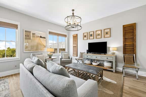 Luxury 30A Condo - Walk to Beach & Restaurants - Image 1