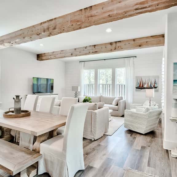 Private Pool/Free Bikes. 1st Floor Master. Walk to Beach! - Image 1