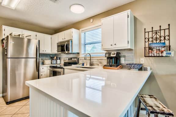 Pet Friendly! Seagrove 30A! 1st Floor. Pool/Tennis!