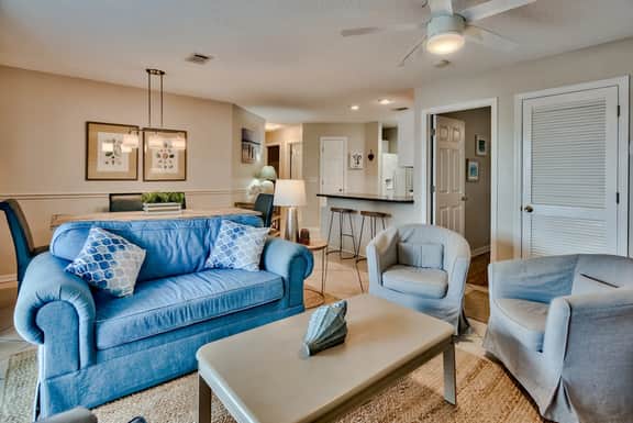 Seagrove 30A! Building next to Pool/Tennis.