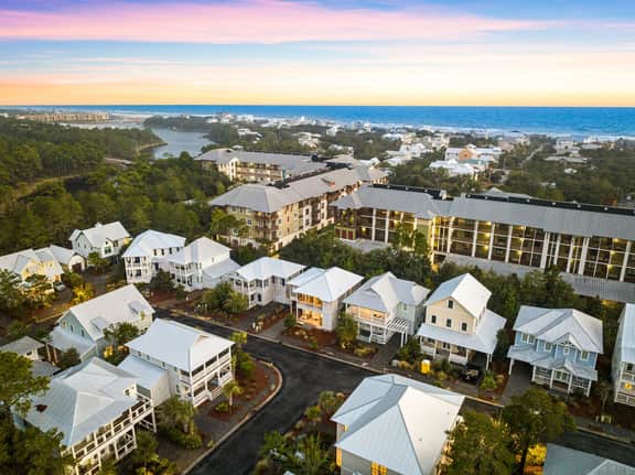 Blue Mountain 30A! Golf Cart and Bikes! Pool Access
