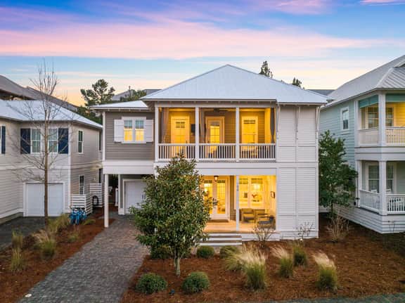 Blue Mountain 30A! Golf Cart and Bikes! Pool Access