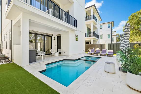 30A Beach House! Pool, Bikes & Beach