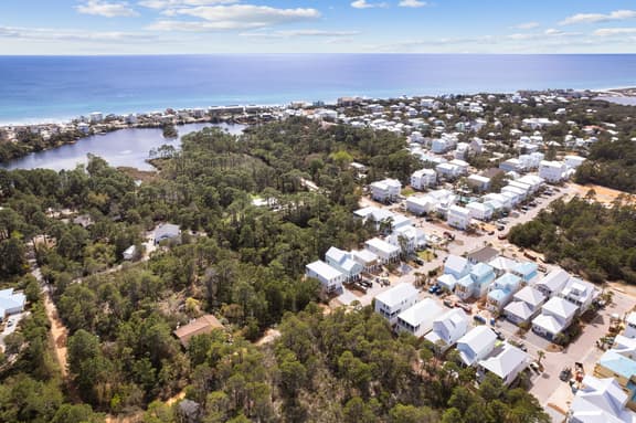 Dune Allen/30A! Access to Pool, walk to Beach/Stinky's!